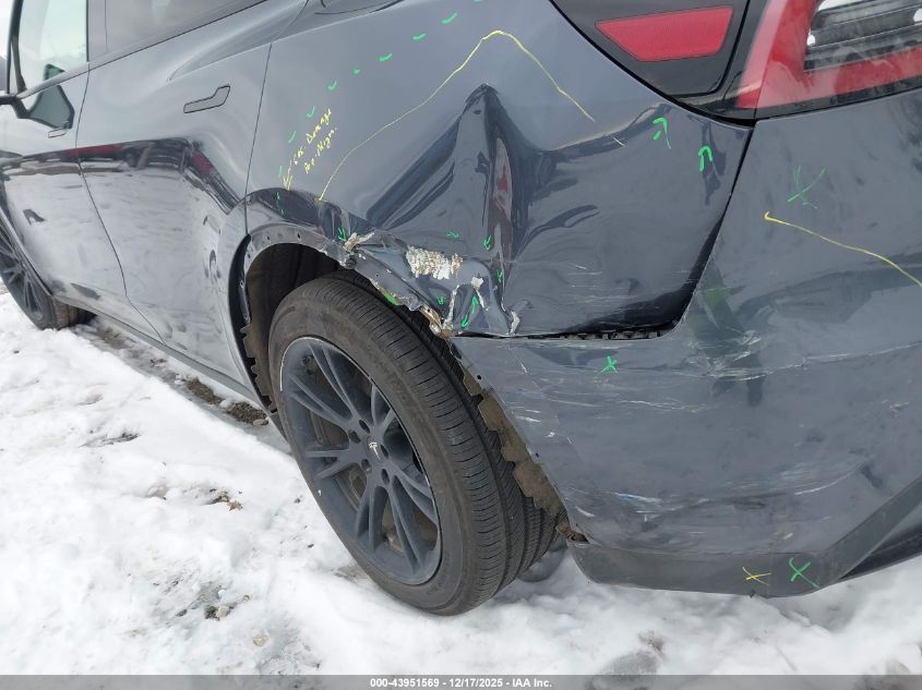 2023 Tesla Model Y Awd/Long Range Dual Motor All-Wheel Drive VIN: 7SAYGDEEXPF834415 Lot: 43951569