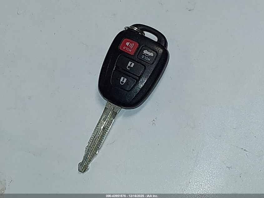 2014 Toyota Camry Se VIN: 4T1BF1FK9EU320600 Lot: 43951576