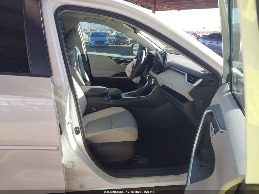 2024 Toyota Rav4 Xle Premium VIN: 2T3A1RFVXRW419927 Lot: 43951586