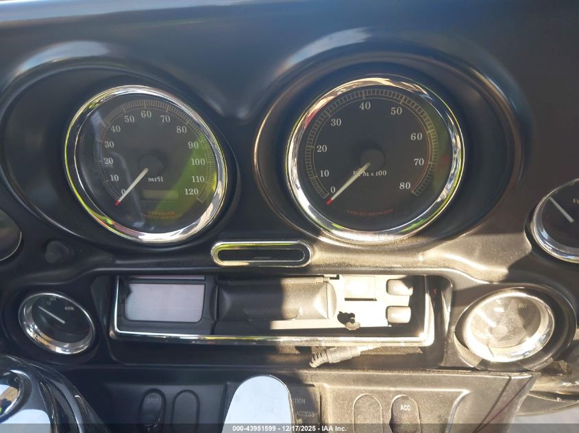 2001 Harley-Davidson Flht Classic VIN: 1HD1DJV381Y601885 Lot: 43951599