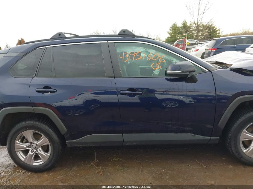 2022 Toyota Rav4 Xle VIN: 2T3P1RFV4NW310416 Lot: 43951606