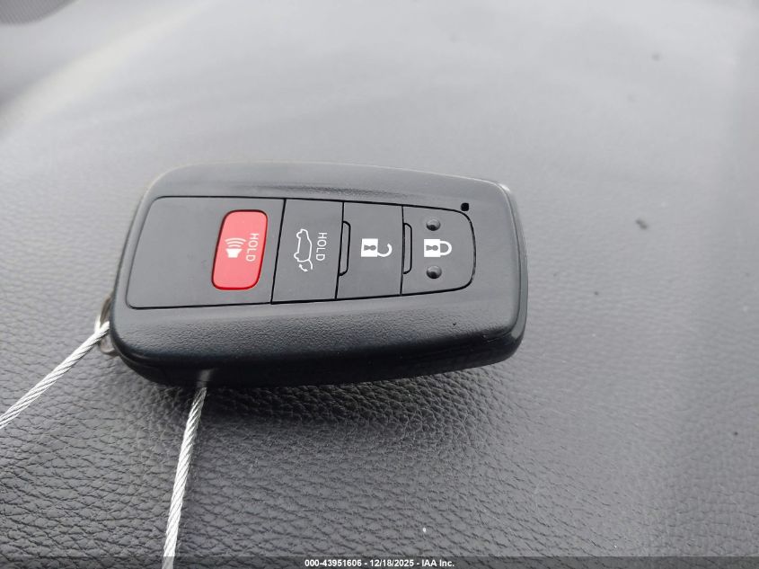 2022 Toyota Rav4 Xle VIN: 2T3P1RFV4NW310416 Lot: 43951606