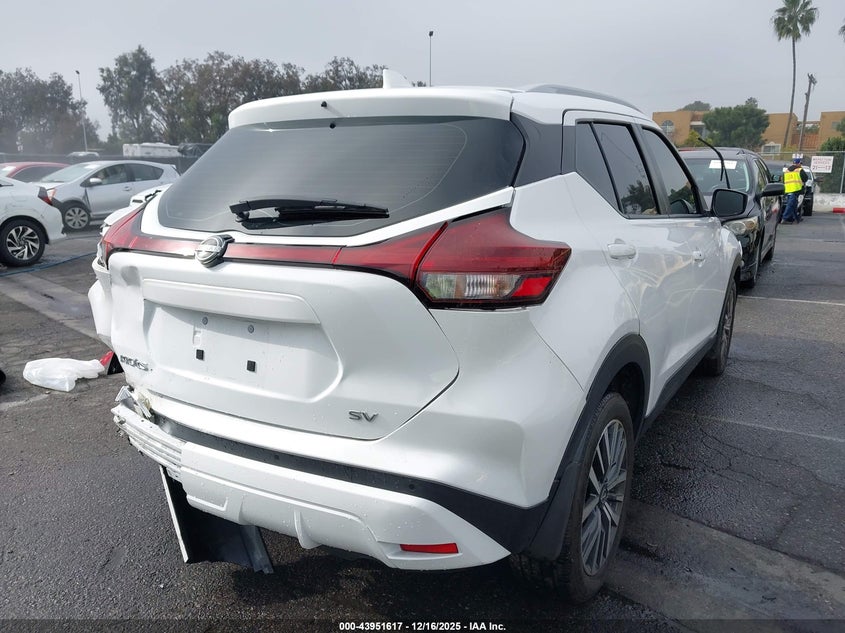 2023 Nissan Kicks Sv Xtronic Cvt