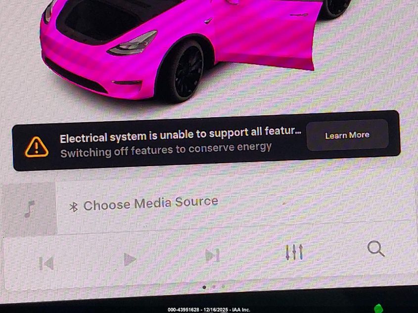 2021 Tesla Model Y Performance Dual Motor All-Wheel Drive VIN: 5YJYGDEF0MF215839 Lot: 43951628