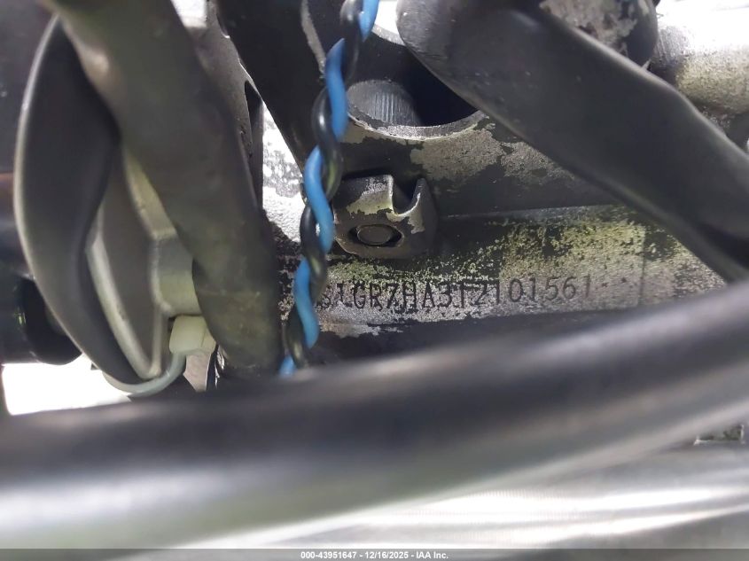 2001 Suzuki Gsx-R750 VIN: JS1GR7HA312101561 Lot: 43951647