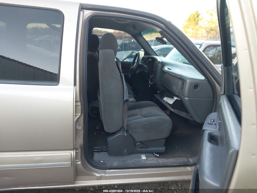 2GCEC13TX41337262 2004 CHEVROLET SILVERADO photo no. 5