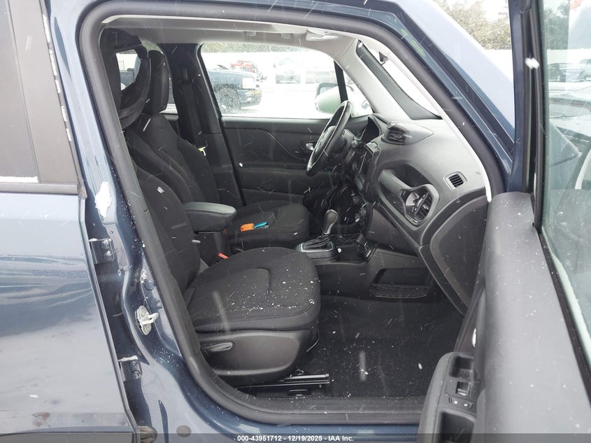 2020 Jeep Renegade Altitude Fwd