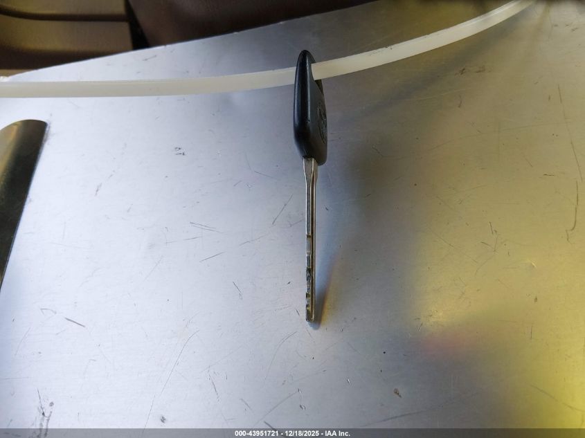 2001 Toyota Sienna Le VIN: 4T3ZF13CX1U379037 Lot: 43951721