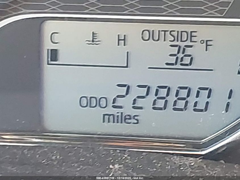 2016 Toyota Corolla Le VIN: 5YFBURHE1GP548574 Lot: 43951728