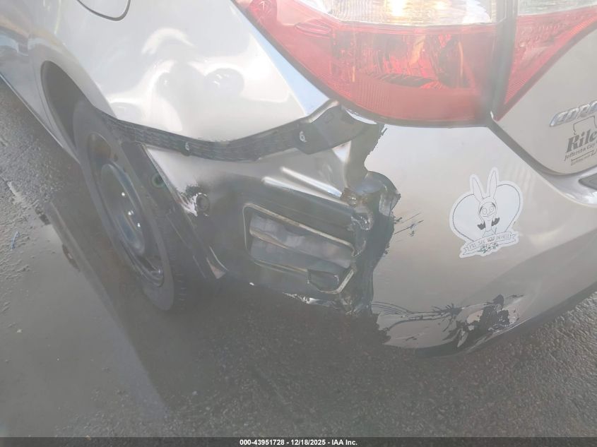 2016 Toyota Corolla Le VIN: 5YFBURHE1GP548574 Lot: 43951728