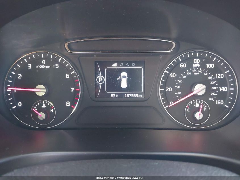 2018 Kia Sorento 2.4L L VIN: 5XYPG4A39JG348580 Lot: 43951730