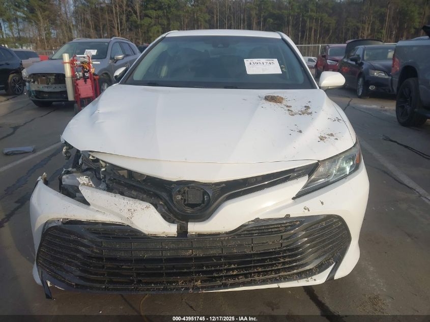 2018 Toyota Camry L VIN: 4T1B11HK7JU621209 Lot: 43951745