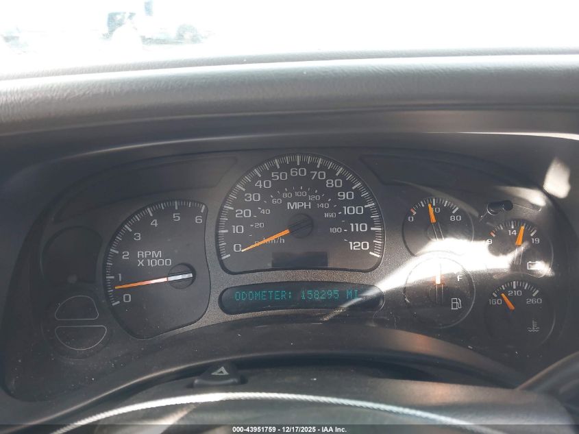 2005 GMC Sierra 1500 Sle VIN: 2GTEK19B451334909 Lot: 43951759