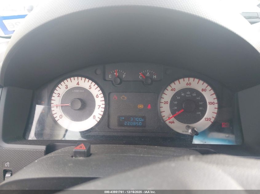 2011 Mazda Tribute I Grand Touring VIN: 4F2CY0C72BKM02639 Lot: 43951761