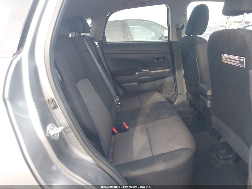 2018 Mitsubishi Outlander Sport 2.0 Es VIN: JA4AR3AU8JU012673 Lot: 43951839