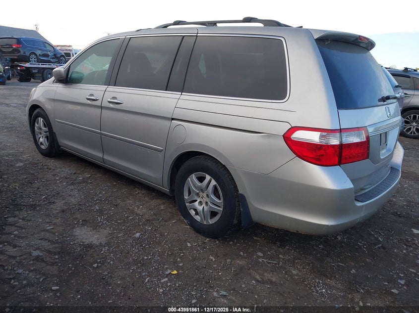 5FNRL38755B132519 2005 HONDA ODYSSEY photo no. 3