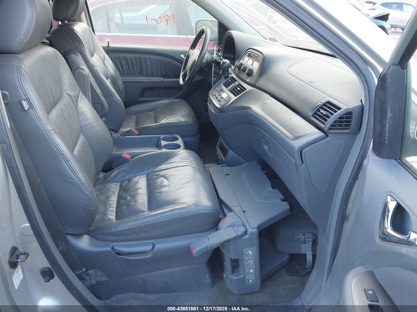 5FNRL38755B132519 2005 HONDA ODYSSEY photo no. 5