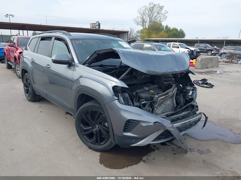 2022 Volkswagen Atlas 3.6L V6 Se W/Technology