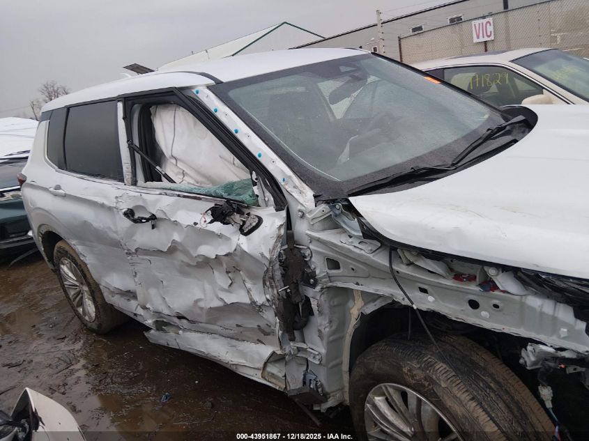 2024 Mitsubishi Outlander Es 2.5 S-Awc VIN: JA4J4UA85RZ030215 Lot: 43951867