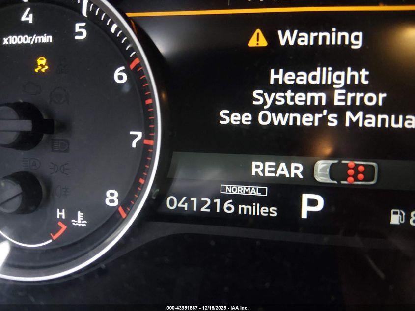 2024 Mitsubishi Outlander Es 2.5 S-Awc VIN: JA4J4UA85RZ030215 Lot: 43951867