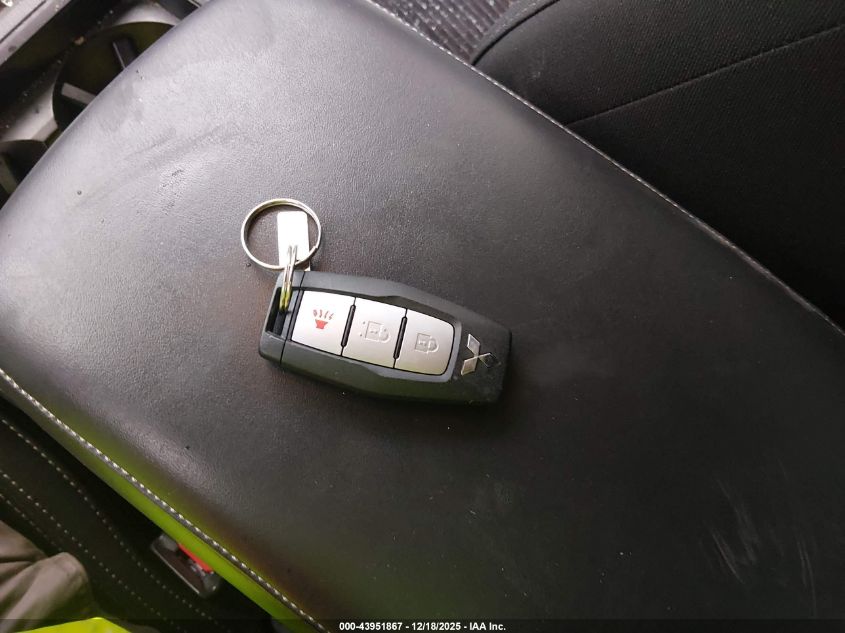 2024 Mitsubishi Outlander Es 2.5 S-Awc VIN: JA4J4UA85RZ030215 Lot: 43951867