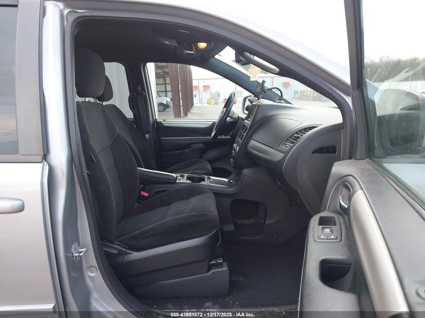 2016 Dodge Grand Caravan Sxt
