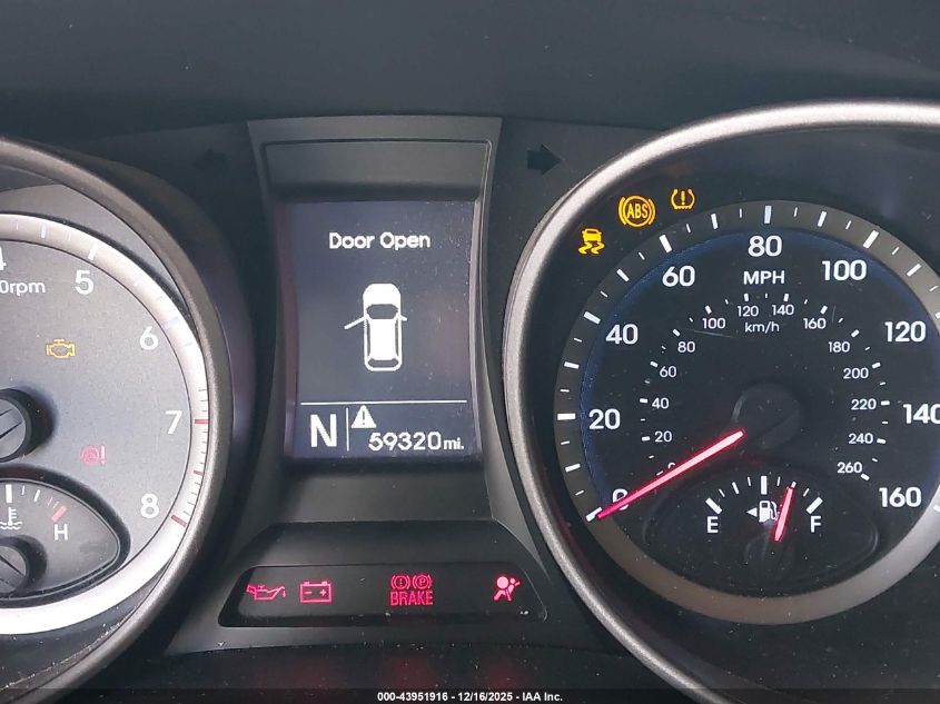 2016 Hyundai Santa Fe Sport 2.4L VIN: 5XYZU3LB8GG333898 Lot: 43951916