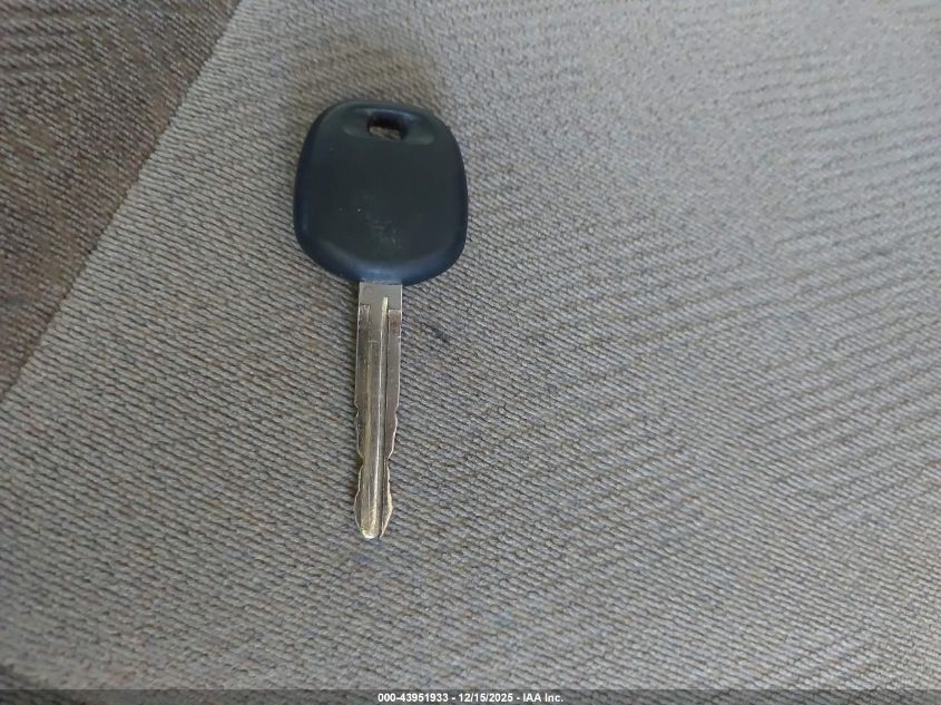 2002 Toyota Sequoia Sr5 V8 VIN: 5TDZT34A92S075203 Lot: 43951933