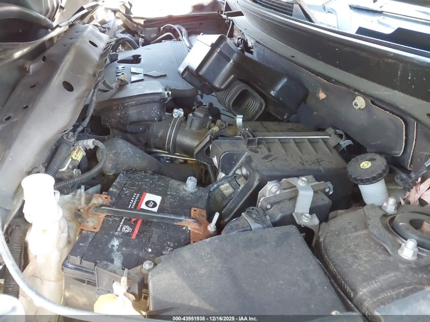 2018 Mitsubishi Outlander Le/Se/Sel VIN: JA4AD3A34JZ063063 Lot: 43951938