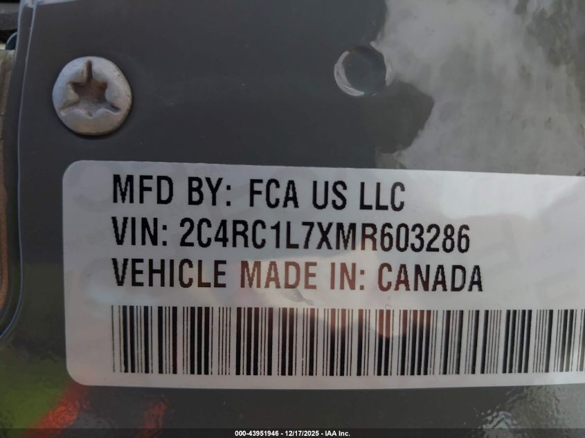 2021 Chrysler Pacifica Hybrid Touring L VIN: 2C4RC1L7XMR603286 Lot: 43951946