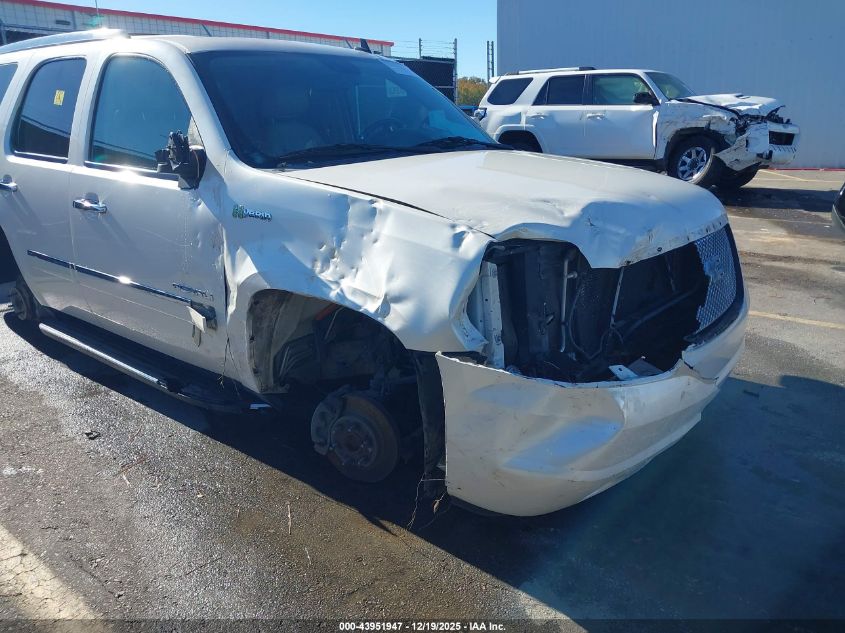 2012 GMC Yukon Hybrid Denali VIN: 1GKS1GEJ3CR180689 Lot: 43951947