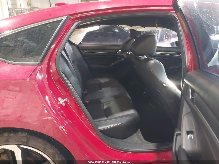 2018 Honda Accord Sport VIN: 1HGCV1F3XJA046261 Lot: 43951951