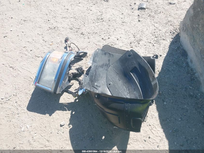 2014 Chevrolet Silverado 1500 2Lt VIN: 1GCVKREC5EZ177024 Lot: 43951964