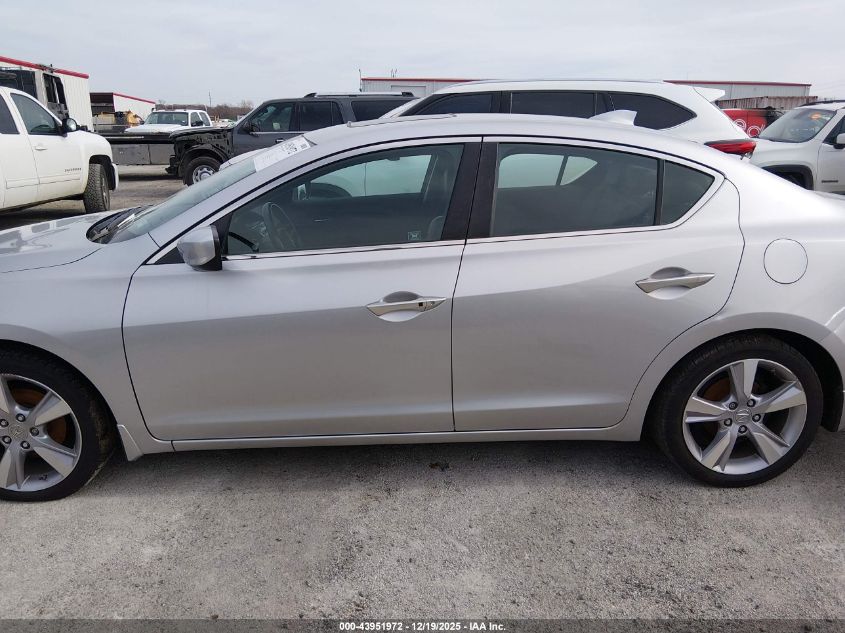 2013 Acura Ilx 2.0L VIN: 19VDE1F76DE011605 Lot: 43951972