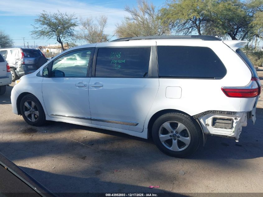 2018 Toyota Sienna Le 8 Passenger VIN: 5TDKZ3DC1JS946868 Lot: 43952003