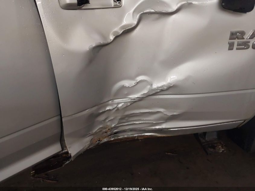 2015 Ram 1500 Big Horn VIN: 1C6RR7GT2FS748906 Lot: 43952012