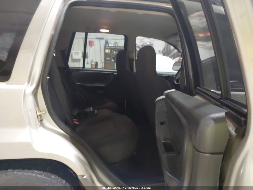 2004 Jeep Grand Cherokee Laredo VIN: 1J4GX48S34C326591 Lot: 43952014