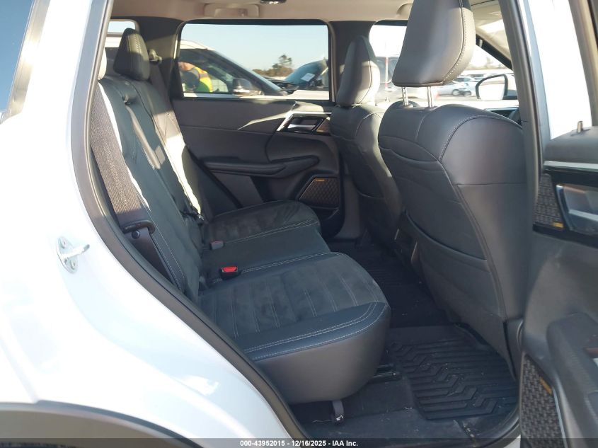 2025 Mitsubishi Outlander Se 2.5 2Wd VIN: JA4J3VA80SZ032016 Lot: 43952015