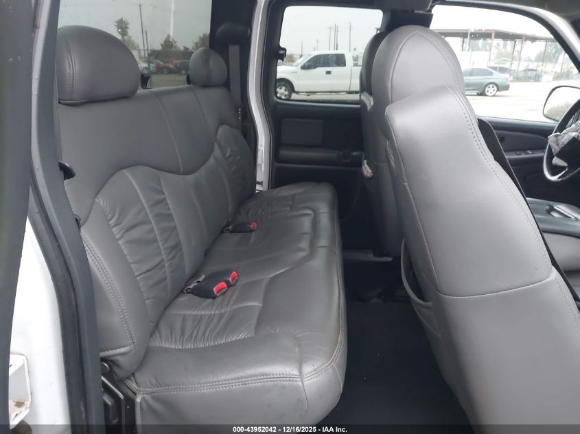 2002 Chevrolet Silverado 1500 Ls VIN: 2GCEK19T521326001 Lot: 43952042