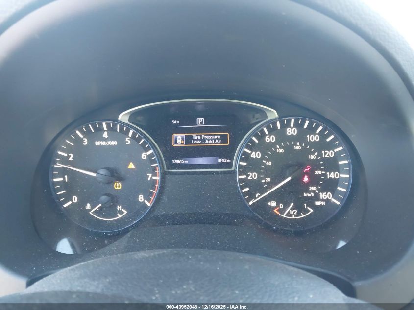 2017 Nissan Altima 2.5 Sr VIN: 1N4AL3AP7HC490171 Lot: 43952048