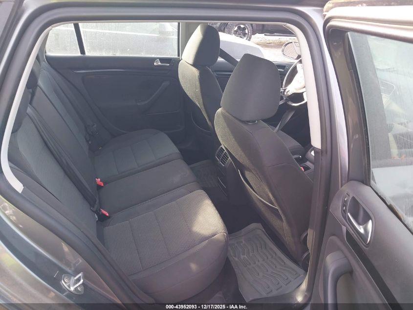 2013 Volkswagen Jetta Sportwagen 2.5L S VIN: 3VWPP7AJ6DM627201 Lot: 43952093