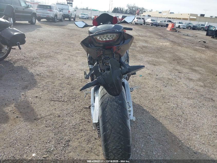 2018 Honda Cbr1000 Rr VIN: JH2SC7716JK100348 Lot: 43952111