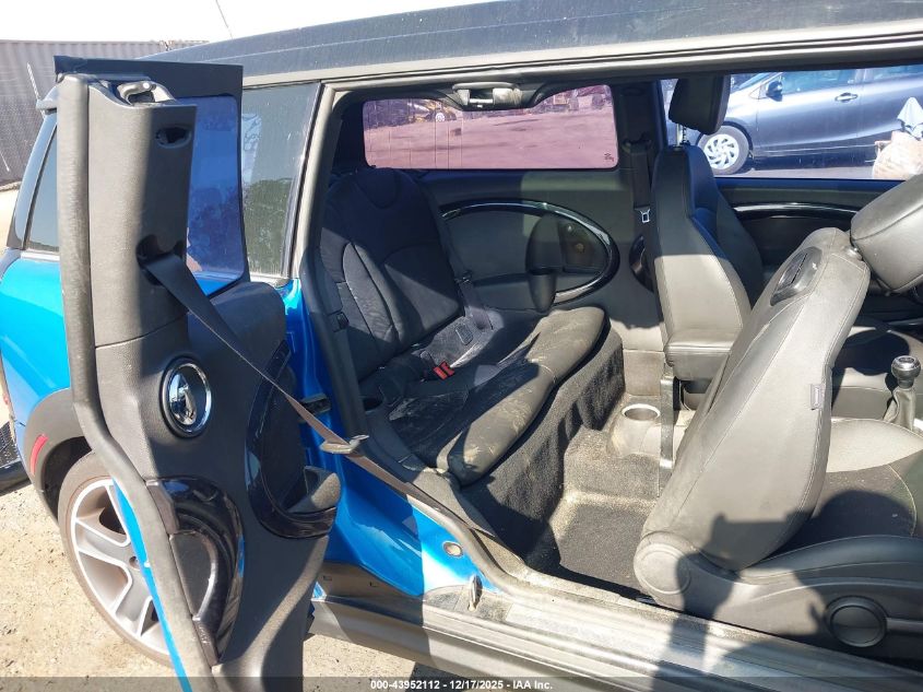 2011 Mini Cooper S Clubman VIN: WMWZG3C58BTY30364 Lot: 43952112