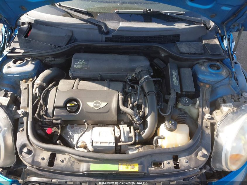 2011 Mini Cooper S Clubman VIN: WMWZG3C58BTY30364 Lot: 43952112
