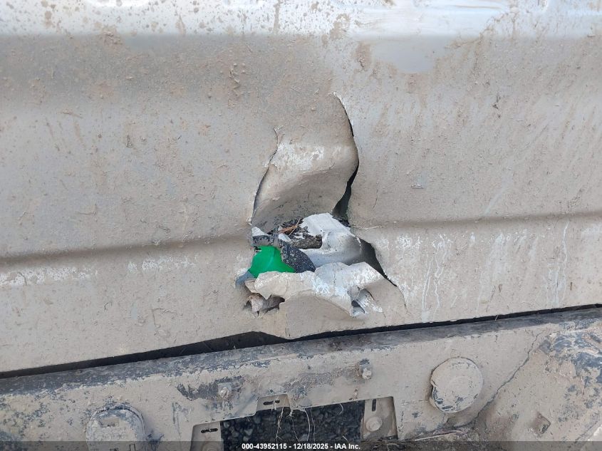 2019 Chevrolet Silverado 1500 Custom VIN: 1GCRWBEH3KZ252825 Lot: 43952115