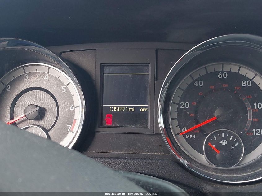 2016 Dodge Grand Caravan R/T VIN: 2C4RDGEG7GR273205 Lot: 43952130