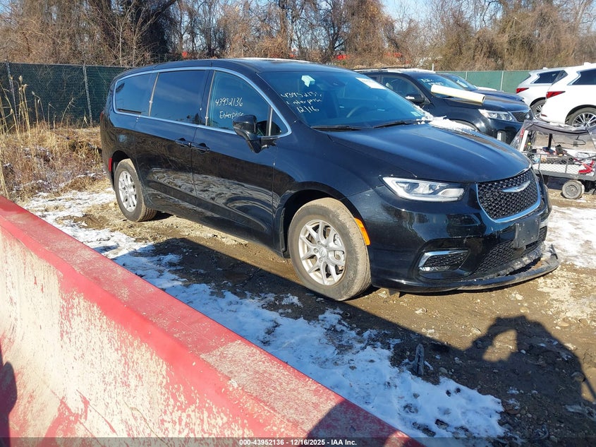 2025 CHRYSLER PACIFICA (VIN: 2C4RC1BG3SR584658)