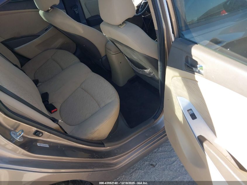 2012 Hyundai Accent Gls VIN: KMHCU4AE0CU184223 Lot: 43952140