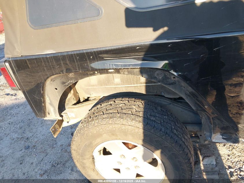 2014 Jeep Wrangler Sport VIN: 1C4AJWAG7EL134400 Lot: 43952159