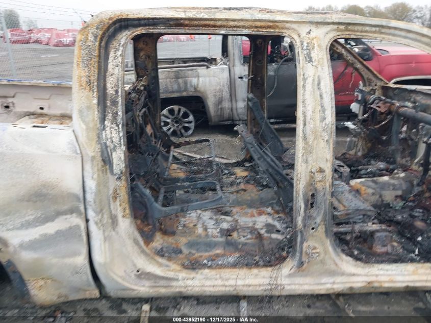 2019 GMC Sierra 1500 Slt VIN: 3GTU9DED4KG288193 Lot: 43952190